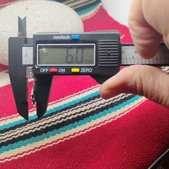 Southwest Unisex Mens Soaring Eagle Pendant Sterling Silver Pink Conch Shell - Picture 6 of 7